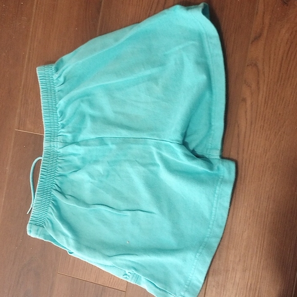 Shorts - Picture 2 of 2